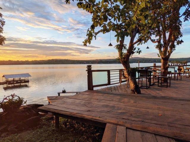 UR Camping สิรินธร - ที่พักแนวแคมป์ปิ้งอุบลฯ