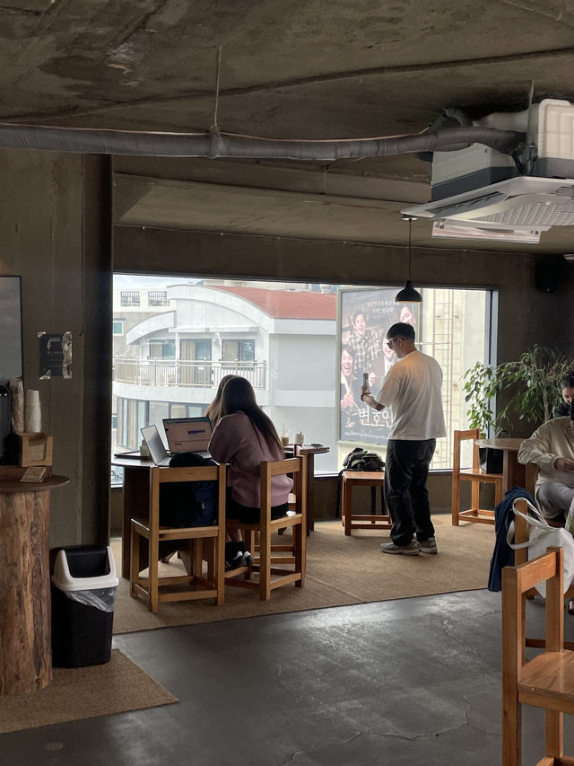 영도 바다가 한눈에 보이는 “해빙모먼트”