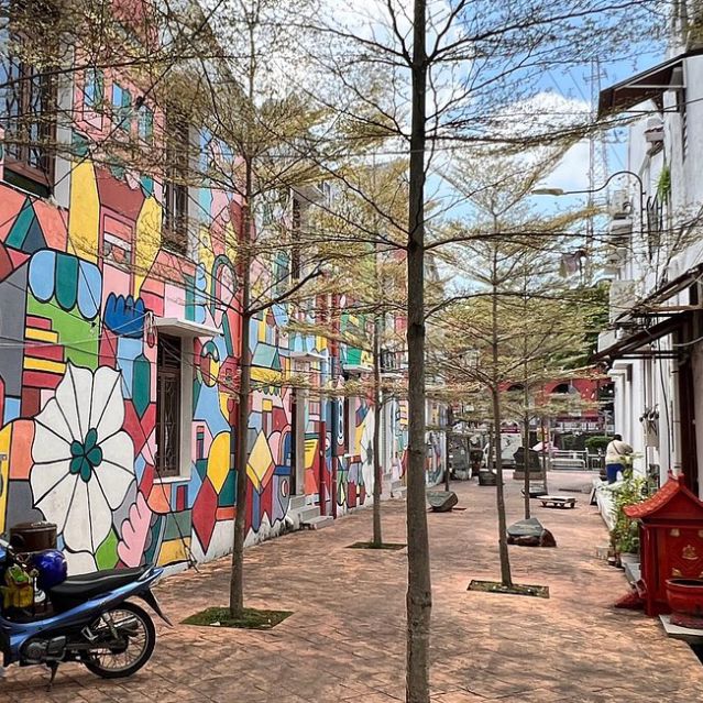 A Beautiful Journey Through Jonker Walk, Melaka