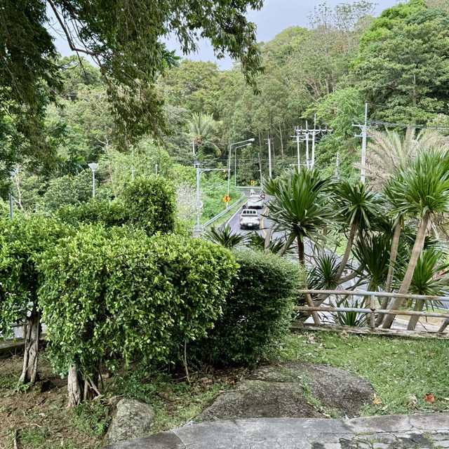 Views with a Breeze: Karon Viewpoint’s Easy Adventure