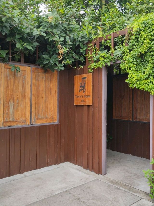 Tavy's Home Cafe  พิกัดคาเฟ่ ย่านพระโขนง