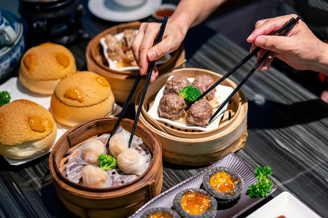Macau: A Little Bit of Vegas, A Lot of Delicious!