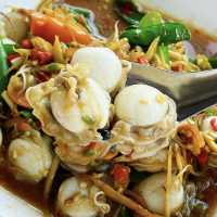 เจ๊แดงบางควาย ร้านเด็ดชะอำ