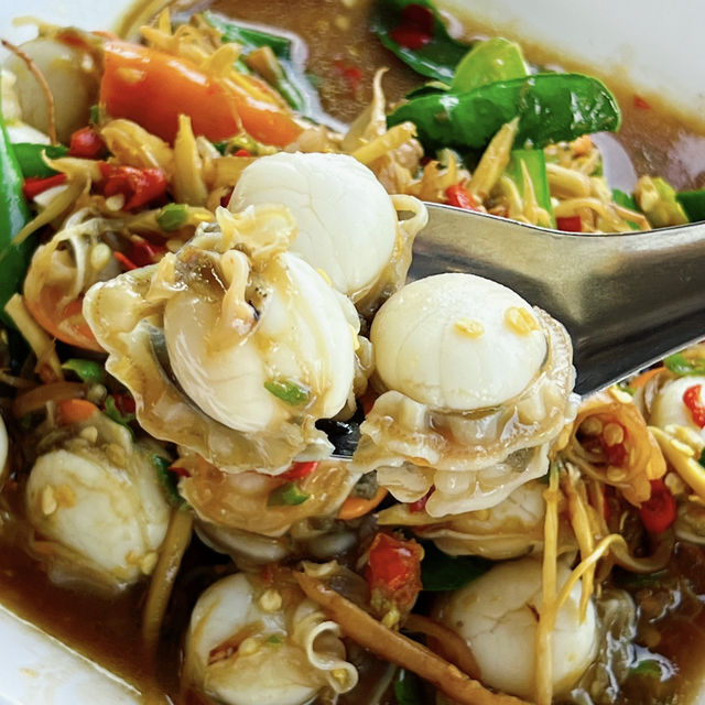 เจ๊แดงบางควาย ร้านเด็ดชะอำ