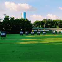 泰國曼谷好玩的運動項目景點:泰國國立射箭🏹館。體驗在泰國運動項目的好去處