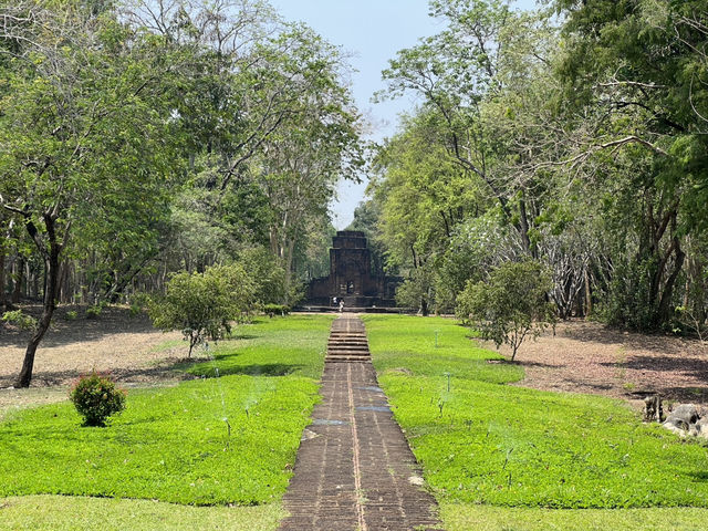 อุทยานประวัติศาสตร์เมืองสิงห์ กาญจนบุรี