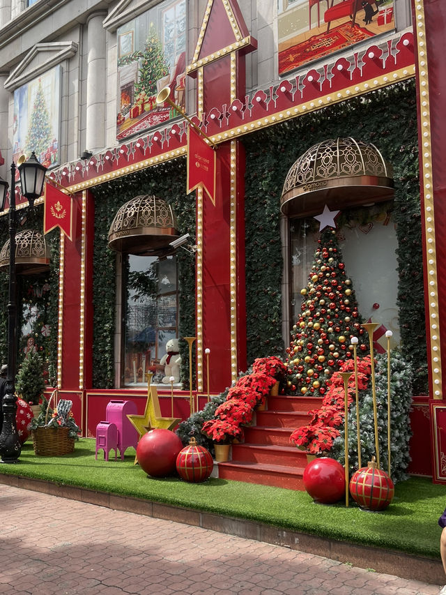 🎄ดูไฟต้นคริสต์มาสที่โฮจิมินห์ | DIAMOND PLAZA
