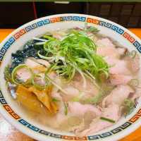 【日本・大阪🇯🇵】ラーメン坊也哲