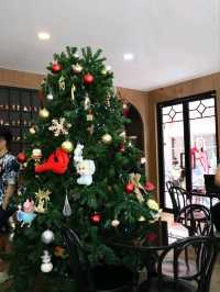 The simple cafe and bakery 