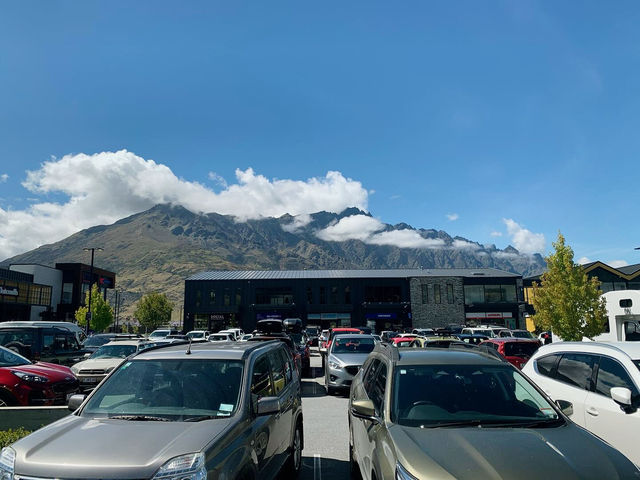 Strolling Through the Heart of Queenstown