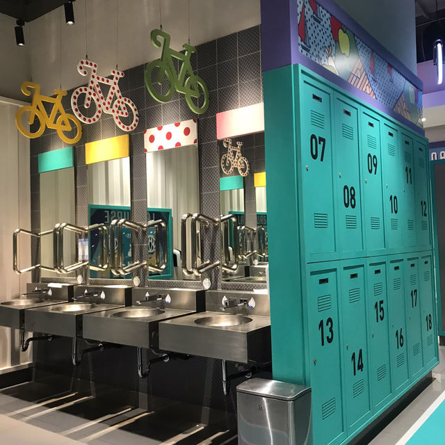 Theme Lavatories 