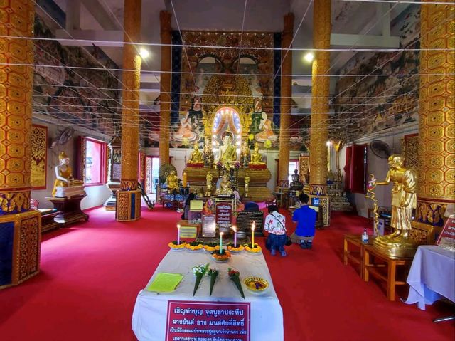 วัดสวยล้านนา ทัศนียภาพทุ่งนา ดอยภูคา อันงดงาม