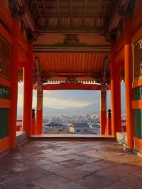 Sunset at Kiyomizudera: A Dreamy Autumn Experience in Kyoto