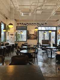 【韓国🇰🇷龍山カフェ】STANDARD BUN スタンダードバン