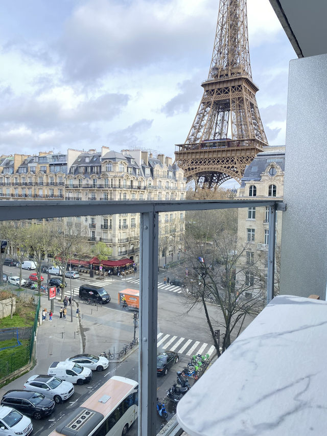 為最愛給予最浪漫😘的🇫🇷回憶🗼巴黎帕爾曼🏨