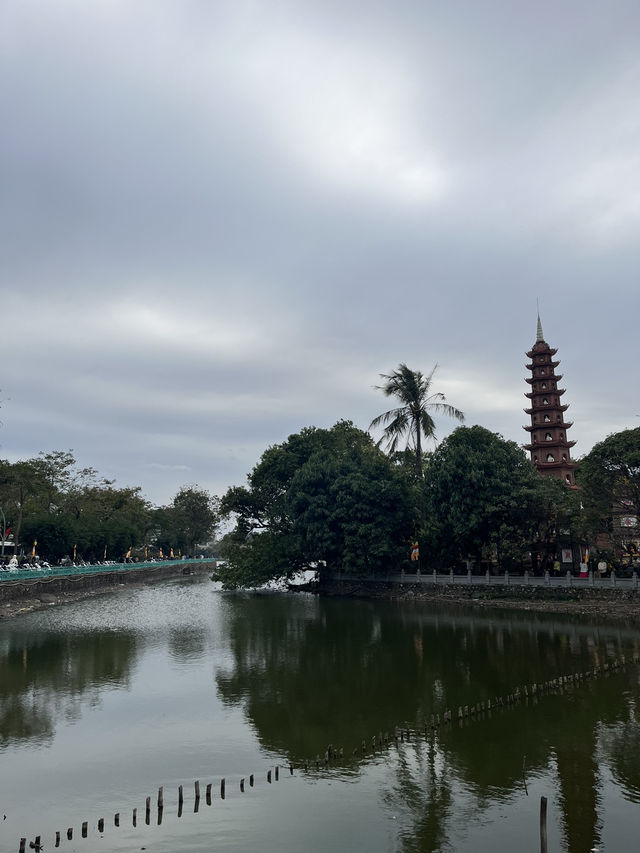河內古寺尋旅～鎮國寺