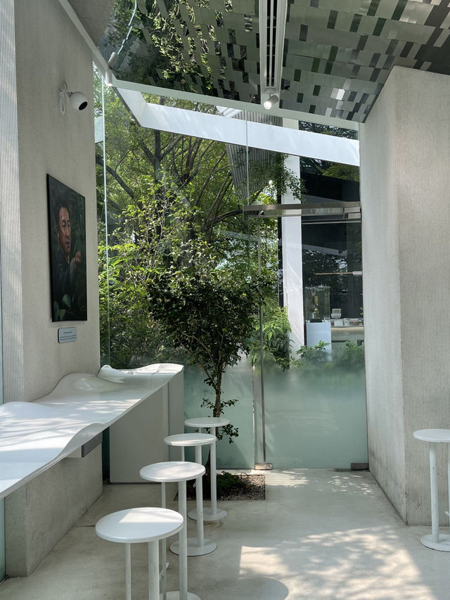 曼谷探店｜隱藏在樹林中的世外桃源咖啡店