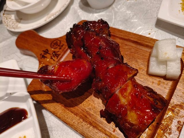 佐敦神燈重開啦！🔥  懷舊粵菜，食返味！