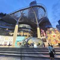 Singapore Unveiled: A Journey Through Modern Wonders & Hidden Gems