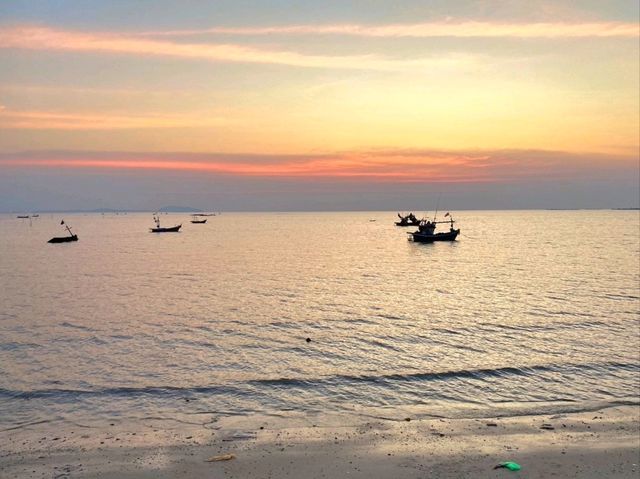 หาดวอนนภา ชายหาดเงียบสงบแห่งบางแสน