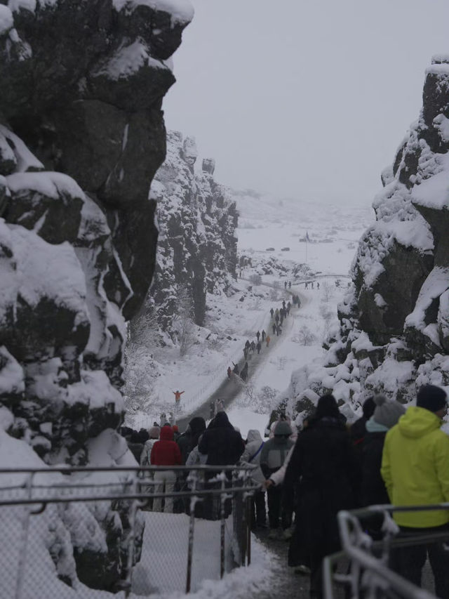 🇮🇸 Step Between Continents: Exploring Thingvellir National Park