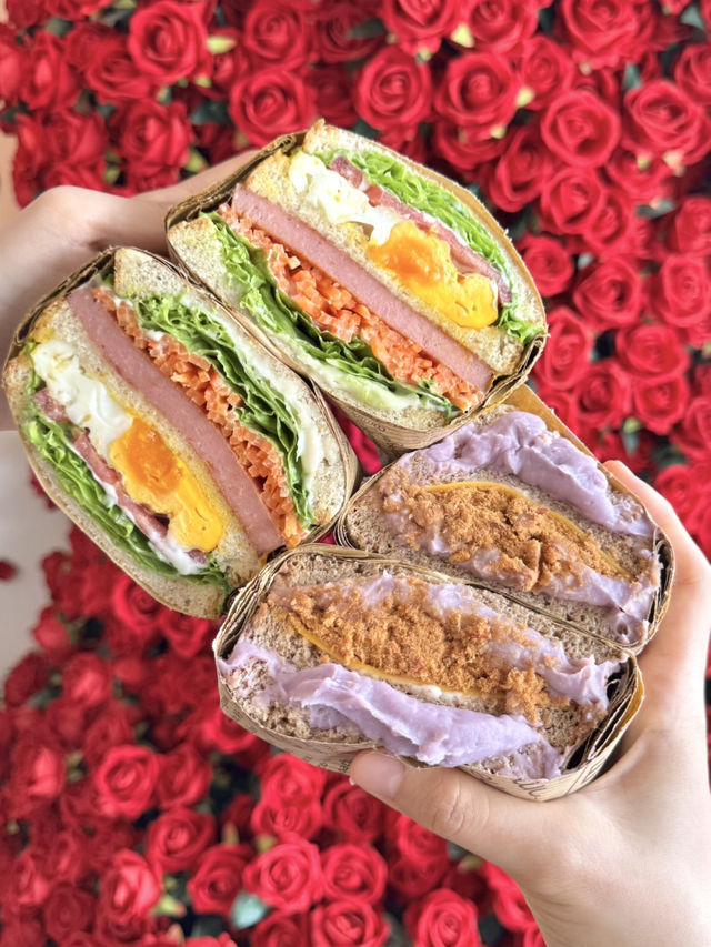 Thick Sandos and Cozy Vibes: The Perfect Place for Healthy Meals at Manshiguang Mount Austin JB