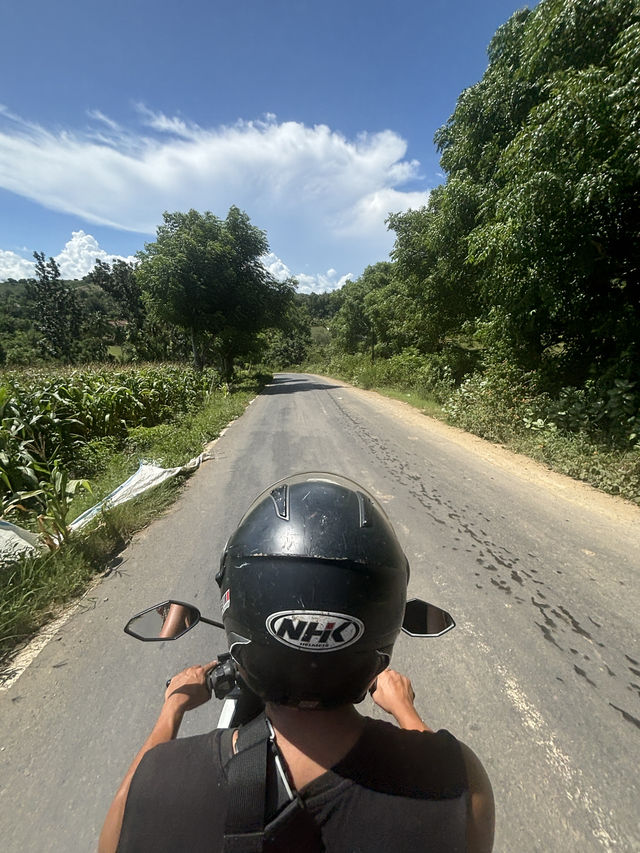 Why Driving Around Kuta Lombok Is the Best Way to Explore 🚗🌿