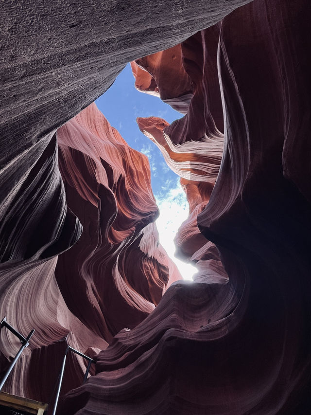 Lower Antelope Canyon