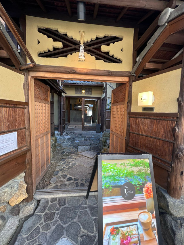 五感で楽しむコーヒー店の3段プリン🍮