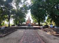 พามาผ่านประตูกาลเวลา ย้อนเข้าไปสู่โลกอดีต