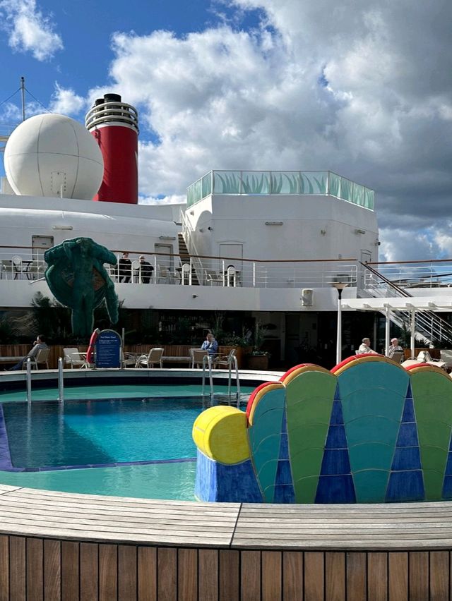 🌊✨ Liverpool to Norwegian Fjords: A Cruise of a Lifetime! 🚢❄️