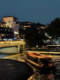 🌙 Secret Night Cruise Guide to Qinhuai River — Even Locals Don’t Know This!