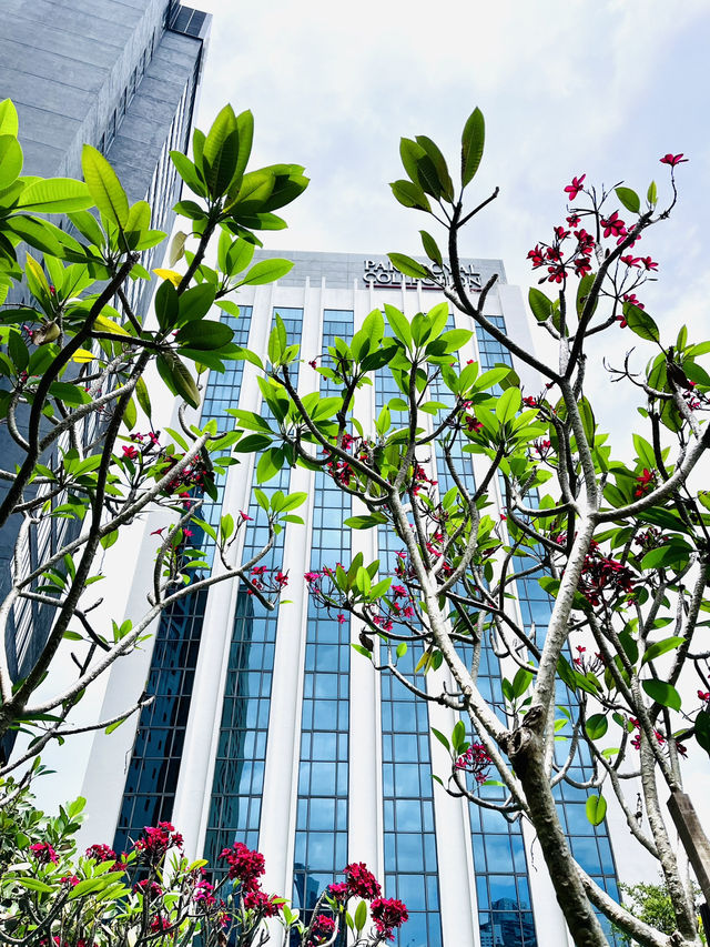 “Nature in the City: PARKROYAL COLLECTION’s Sustainable Escape”