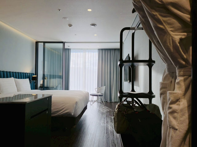 釜山秘境系住宿！超美海景＋靜謐環境，還能步行到南浦洞｜Lavalse Hotel