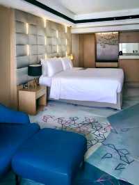 Coastal Chic Vacation, Relaxing in Luxury at Le Méridien KK.  