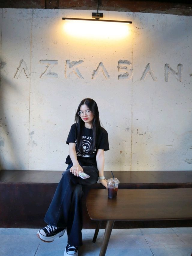 Azkaban cafe 