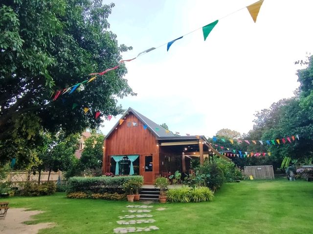 คาเฟ่ในสวน Napa Cafe and Craft 