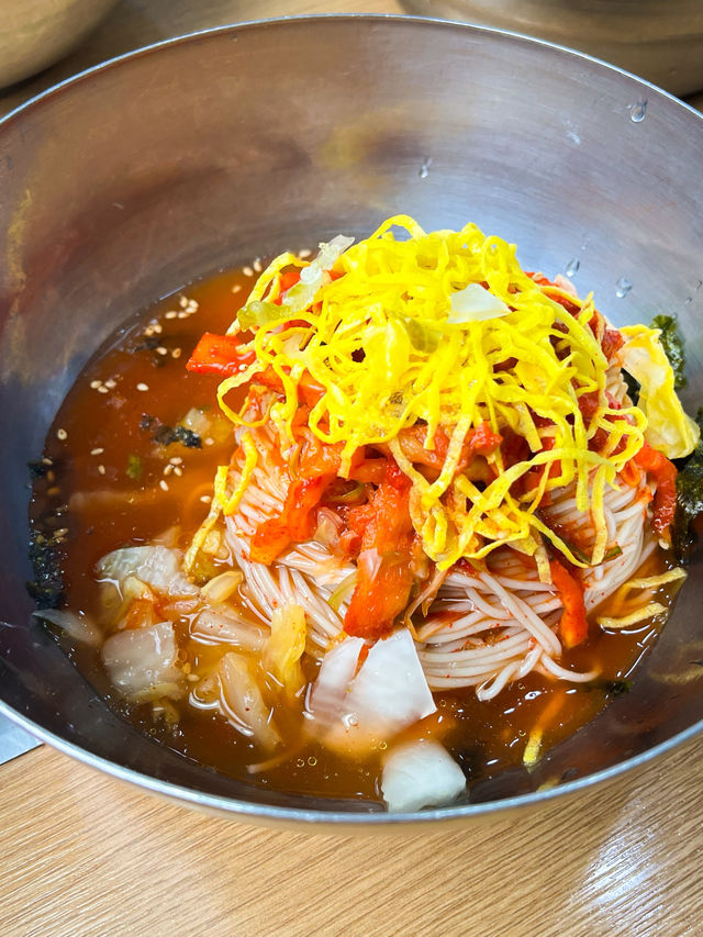 자가제면으로 뽑는 100% 메밀막국수🍜