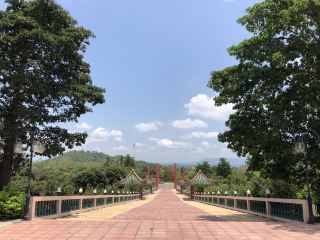 A Chinese temple with a striking red ❤️