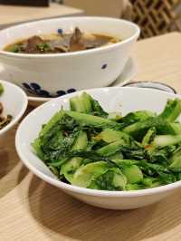 必食牛肉麵！ 手工麵富口感！