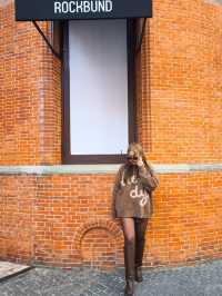 ถ่ายรูปเอง ไม่จ้างตากล้อง ที่ rock bund 