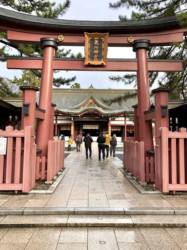 Winter Wonders in Fukui – Temples, Dinosaurs & Peaceful Shrines 