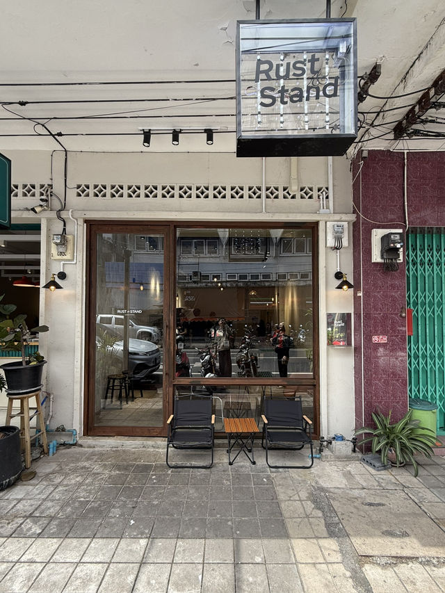 Rust and Stand | Ubon Ratchathani 