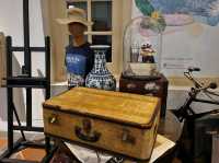 Inside the exotic Raffles Boutique