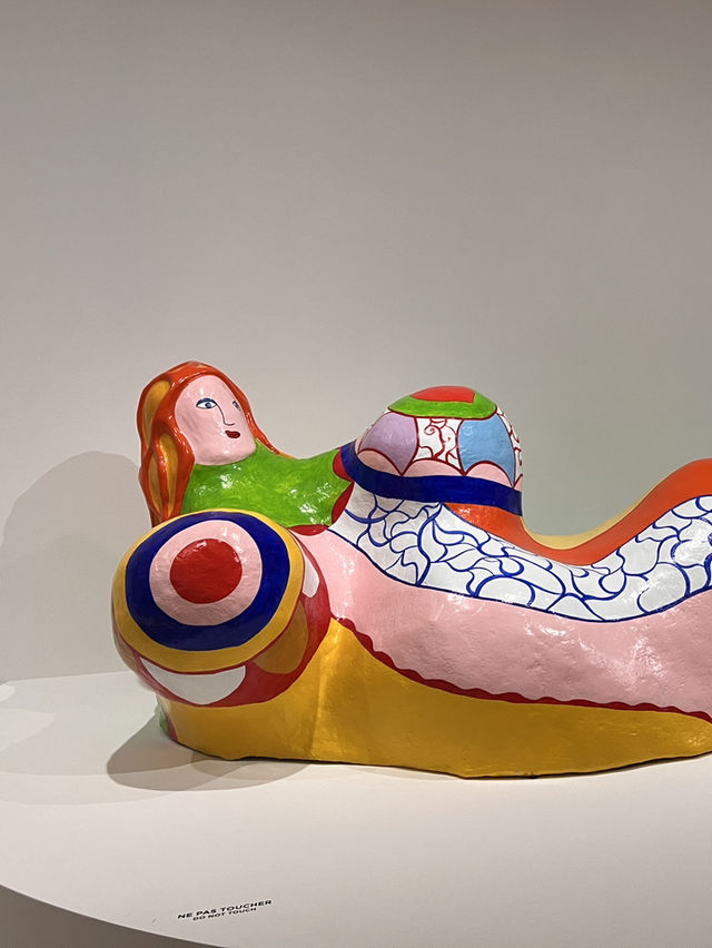 นิทรรศการศิลปะของ Niki de Saint Phalle ที่ Aix