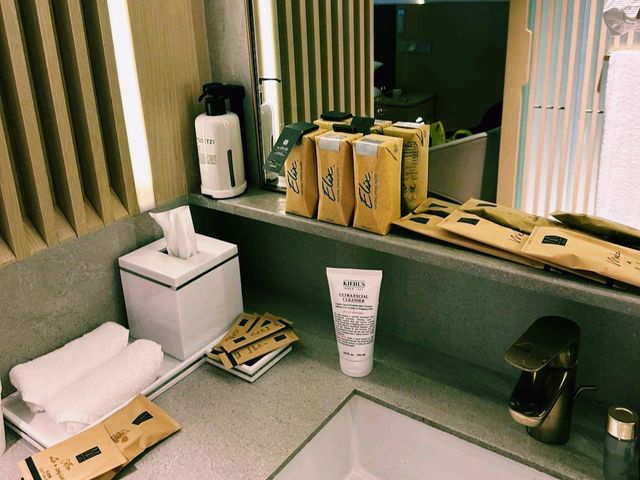 香港親子酒店推薦：香港银樾美憬阁精選酒店，靠近香港迪士尼，使用trip.com預訂享受最大優惠