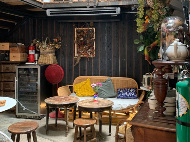 Bangkok's Micro-House Cafe: Wallflowers Cafe! 🏡☕