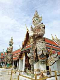 ชมวัดพระแก้วและพิพิธภัณฑ์ปืนใหญ่✨️