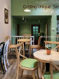 Gusto Coffee Tree is a cozy