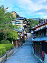 A Stroll Through Gion, Kyoto